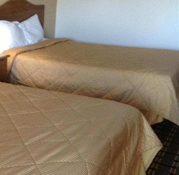 Americas Best Value Inn Elizabethtown Rom bilde